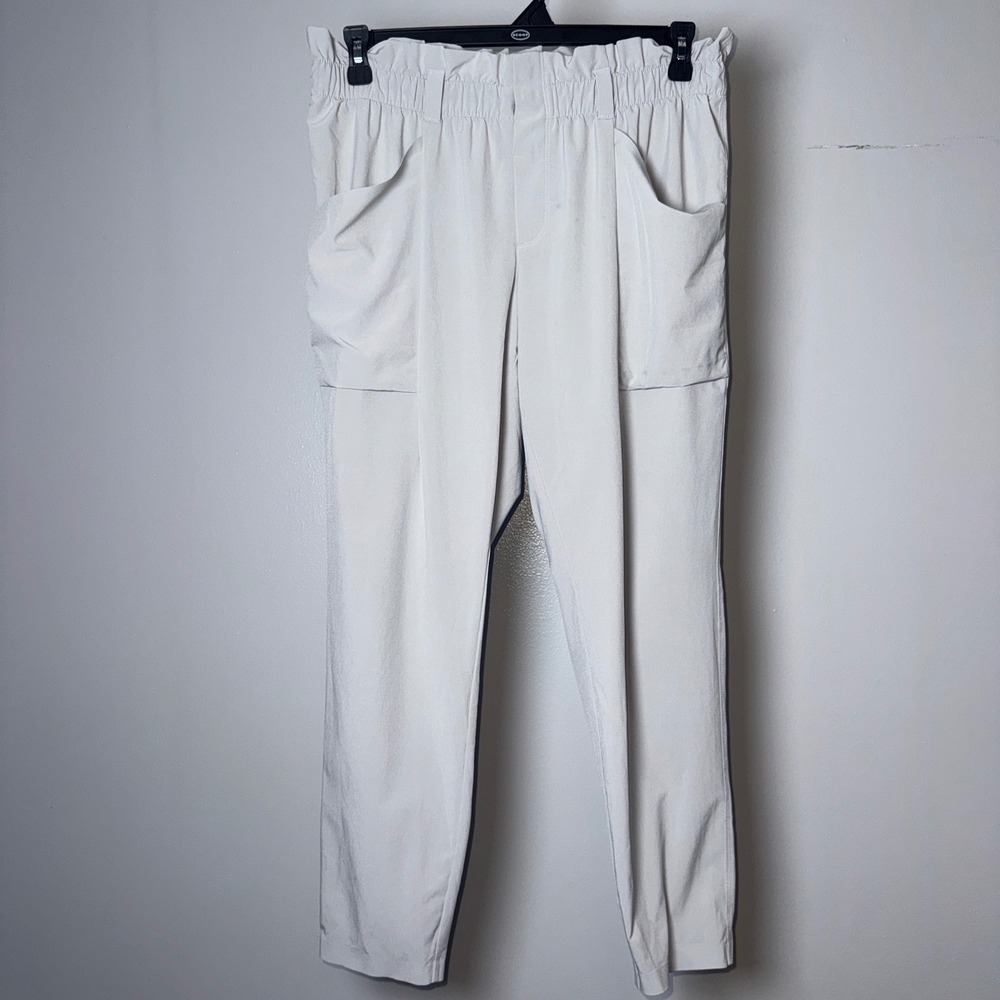 Athleta Pant Gray Paperbag Waist Stretch Utility Trousers Size 12 Lightweight